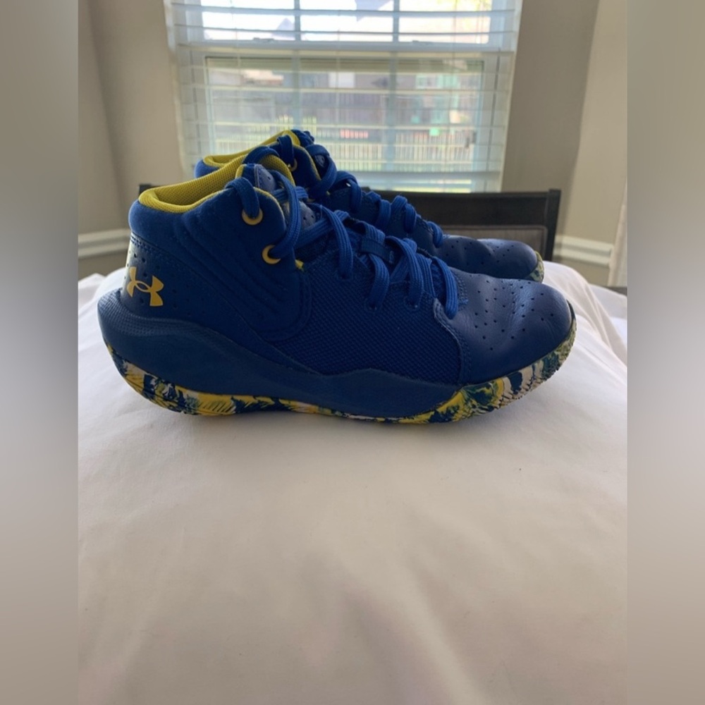 Under Armour Kids Jet '21 Basketball Shoes Size 1.5Y
